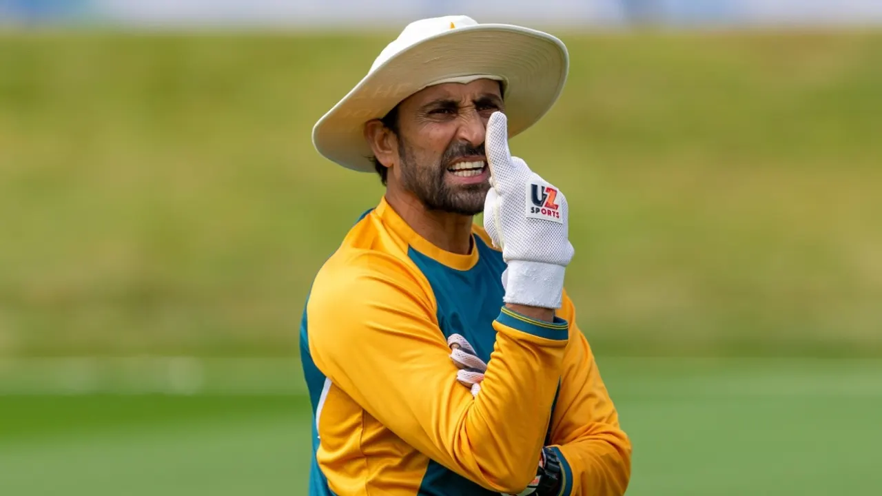 Former Pakistan cricket captain suggests Babar Azam and Mohammad Rizwan should move to the middle order in upcoming matches