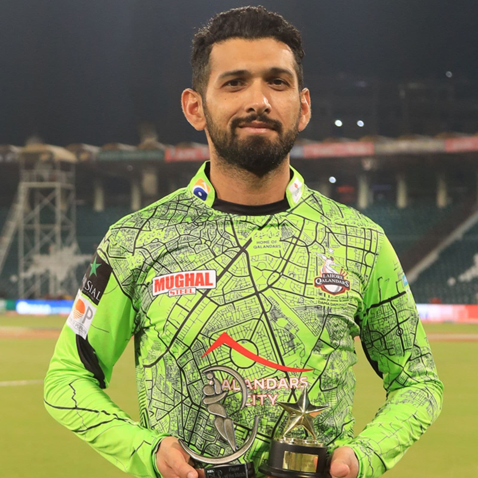 Sikandar Raza in Lahore Qalandars jersey during a PSL match